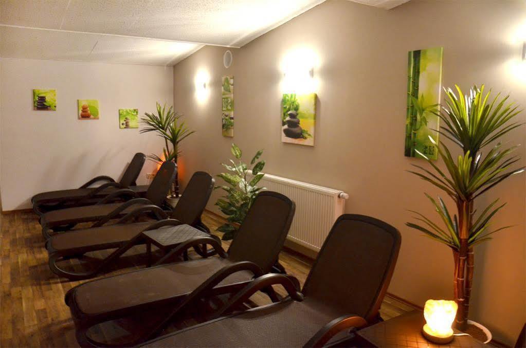 Akzent Hotel Haus Sonnenberg Schotten Esterno foto
