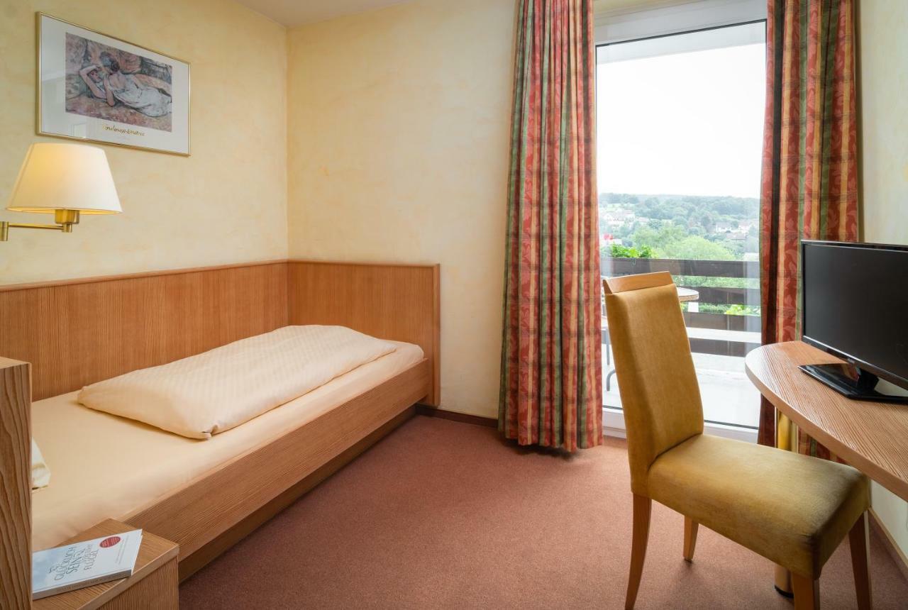 Akzent Hotel Haus Sonnenberg Schotten Esterno foto