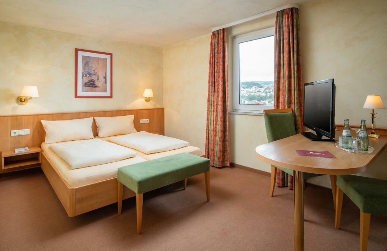 Akzent Hotel Haus Sonnenberg Schotten Esterno foto